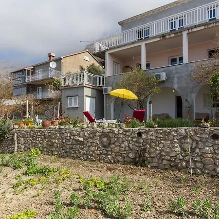 Vidovic - Studio With Patio And Sea View Apartment Mlini