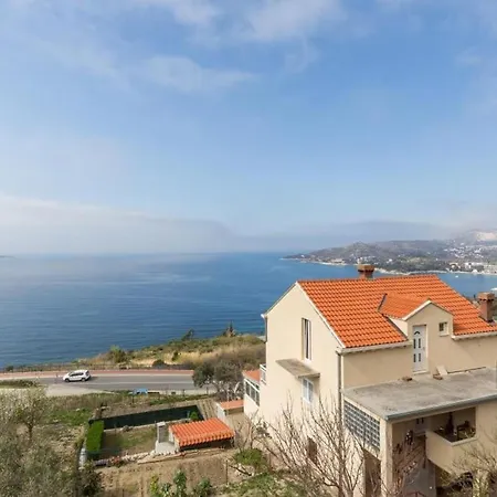 公寓 Vidovic - Studio With Patio And Sea View *