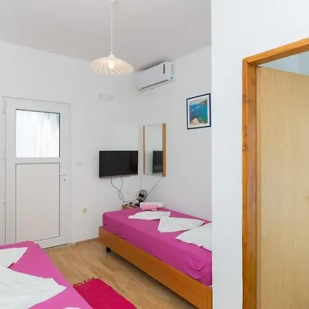 شقة Vidovic - Studio With Patio And Sea View *